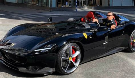 Information and translations of ibrahimovic in the most comprehensive dictionary definitions resource on the web. Passeio de Zlatan Ibrahimovic em Ferrari Monza SP2 pode ...