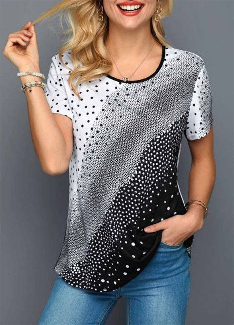 Short Sleeve Polka Dot Print Round Neck T Shirt In 2020 Dots Clothing Trendy Fashion Tops