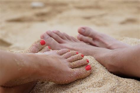 10 Things Your Feet Say About Your Health And Personality