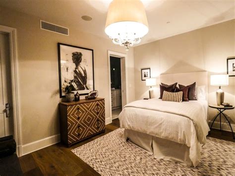 Kylie wasn't just hanging out anywhere in la though. 1650 Marmont Ave, Los Angeles, CA 90069 | Zillow | Kendall jenner bedroom, Kylie jenner bedroom ...