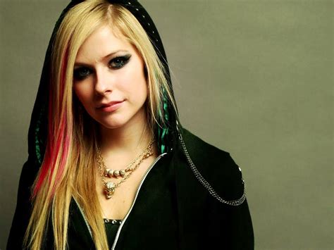 Find top songs and albums by avril lavigne, including complicated, sk8er boi and more. Hollywood & Bollywood: Avril Lavigne Wallpaper