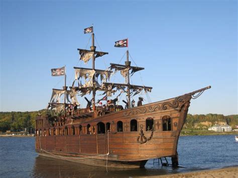 Pirate Ship Anybody Lobshots