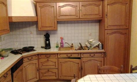Je souhaite rénover des meubles de cuisine & le bar en les repeignant. renover vieille cuisine d co renover vieille cuisine bois 22 bordeaux renovation renover vieille ...