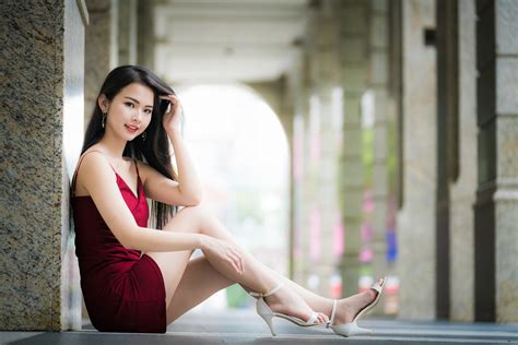 877948 4k Asian Brunette Girl Smile Dress Legs Sitting Glance