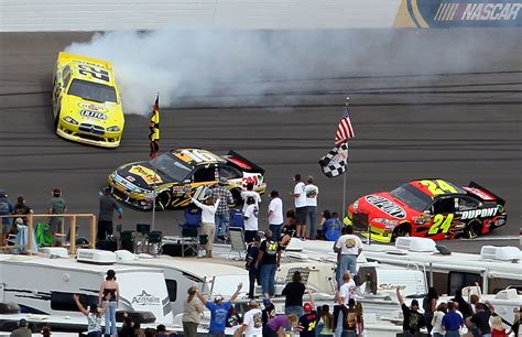 Nascar The 25 Most Ridiculous Crash Photos In Sprint Cup History