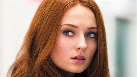 See Sophie Turner Show Off In A Sexy Mini Dress Trendradars