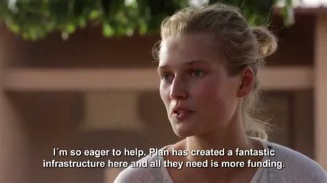 Fühlen sie sich eigentlich immer noch deutsch? Plan Deutschland: Toni Garrn new ambassador for Plan ...