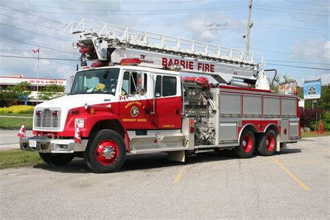 Barrie Ladder 3 1996 Freightliner Fl106 Kme 105050075 Ontario