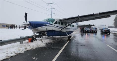 Small Plane Makes Emergency Landing On Snowy Virginia Highway Patabook News