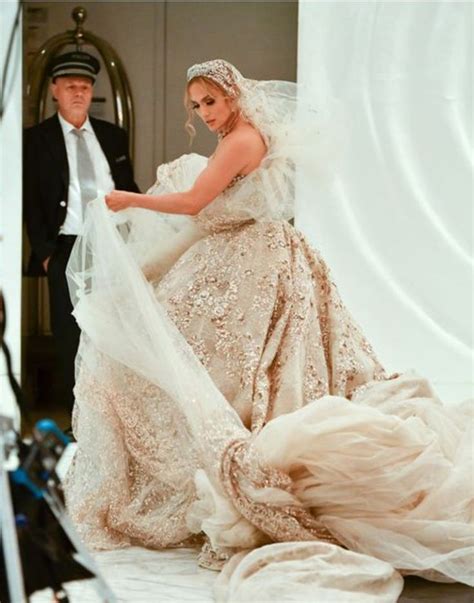 Jennifer Lopez In Zuhair Murad In 2020 Celebrity Wedding Dresses