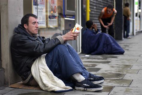 Homelessness In London Soars By 38 London News London Evening
