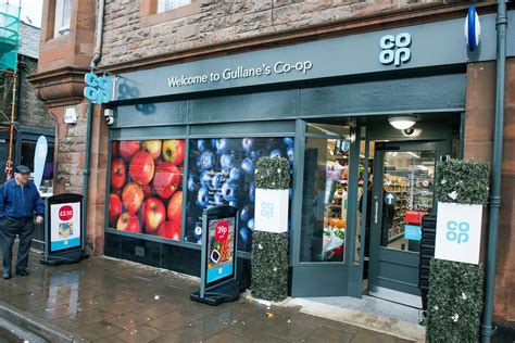 Coop delivers products from the food cupboard category punctually and conveniently to your front door. Gullane Co-op, 1B Rosebery Place, Gullane, EH31 2AN - Co-op