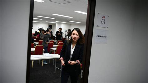 Japan Journalist Wins High Profile Metoo Case The Daily Star