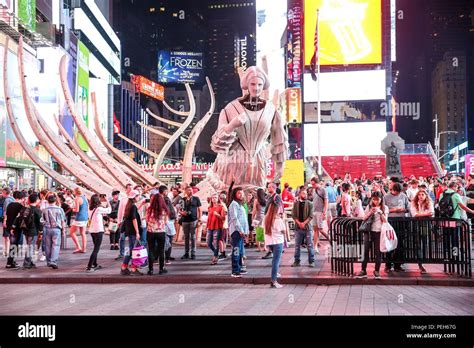 Nueva York Nueva York Estados Unidos 14 Aug 2018 Mel Chins