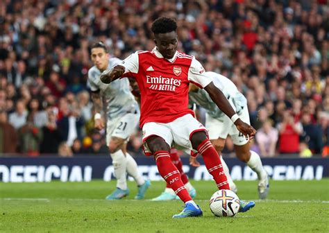 Saka Double Helps Arsenal Beat Liverpool 3 2 In Thriller Reuters