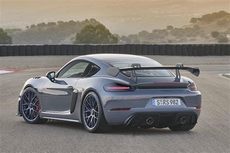 Porsche Cayman GT RS Review Pricing New Cayman GT RS Coupe Models CarBuzz