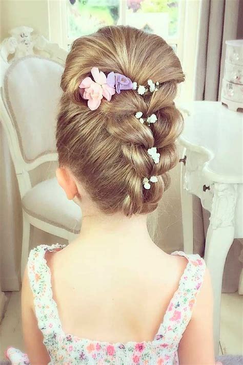 Hairstyle For Wedding Girl