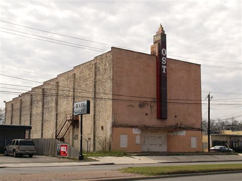 List of movie theaters located in texas. Houston Texas Old movie theater P2192526 | Flickr - Photo ...