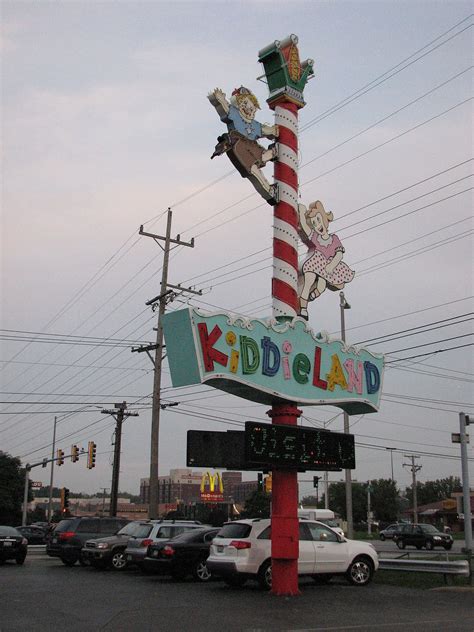 The kiddieland amusement park sign kiddieland amusement park melrose