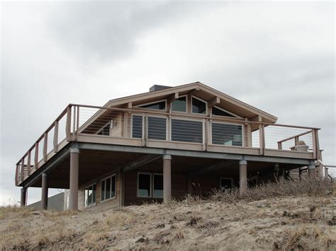 Beach House Deck Supported By Pearson Pilings Pearsonpilings