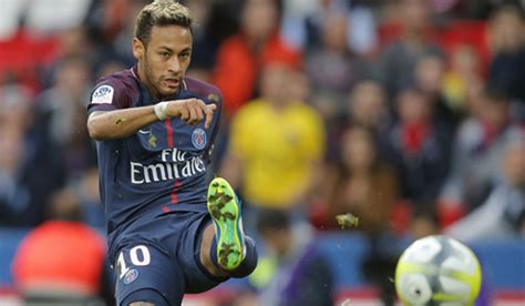 Neymar On The Spot As Awe Inspiring Psg Demolish Bordeaux