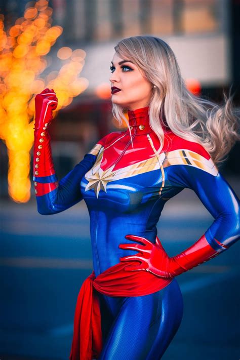 Elarte Cosplay Captain Marvel Cosplay Marvel Comics