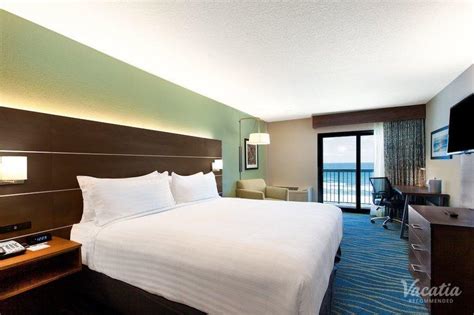 Premium Room 1 King Bed View Oceanfront Holiday Inn Express
