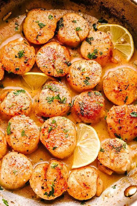 Garlic Butter Scallops Pan Seared Scallops Cooked In The Most