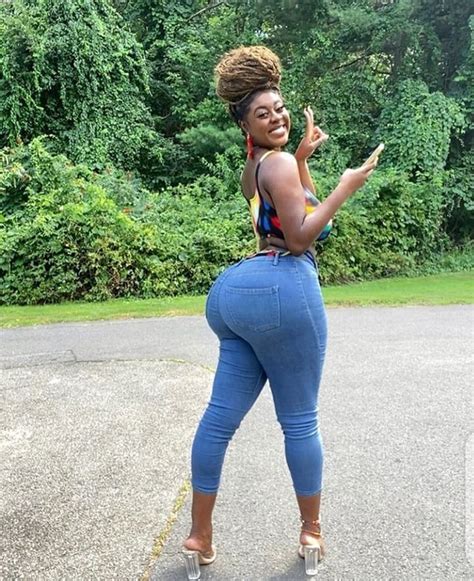 Curvy And Bootylicious Black Women Of Instagram Edition Romance