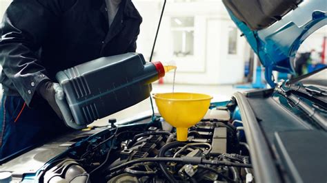 5 Signs Its Time To Change Your Oil Axleaddict