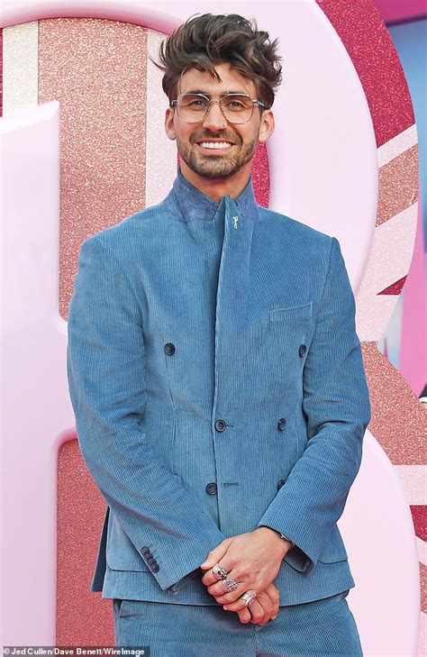 Love Island Star Reveals Wild Discussion He Had With Margot Robbie About Genitalia Which Led To