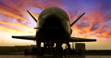 Boeing Phantom Works X 37b Space Plane Heading Back To Orbit