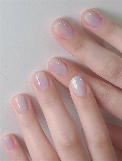 💅🏻💓 ไอเดียสีเล็บเจล ขับผิว เล็บดูสุขภาพดี💓💅🏻 แกลเลอรีที่โพสต์โดย