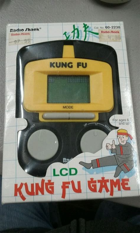 Radio Shack Kung Fu Electronic Handheld Travel Pocket Lcd