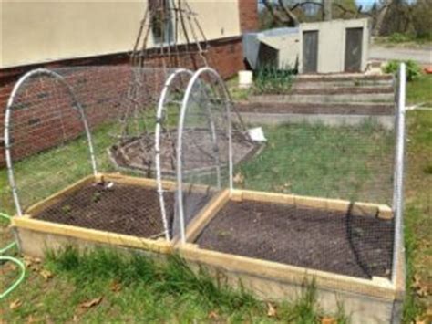 On my larger one, i had it on the six foot side. Hinged garden covers for raised beds | Allium Fields