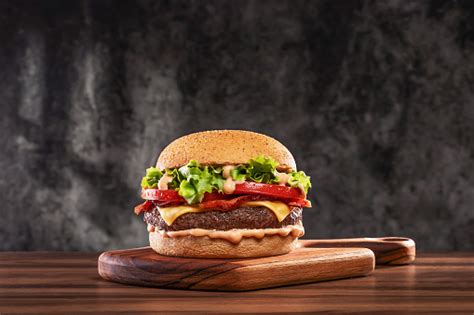 Best 500 Burgers Pictures Hd Download Free Images On Unsplash