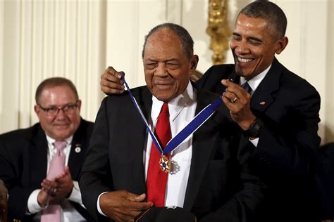 ‘what An Incredible Tapestry Obama Honors 17 With Medal Of Freedom The Washington Post