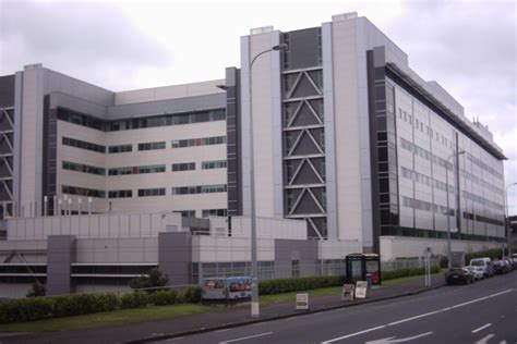 Fileauckland City Hospital 01 Wikimedia Commons