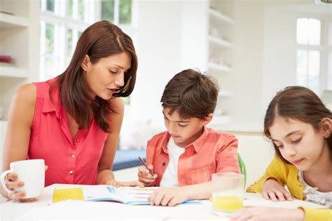 How To Help Your Child With Homework Mom Wife Busy Life