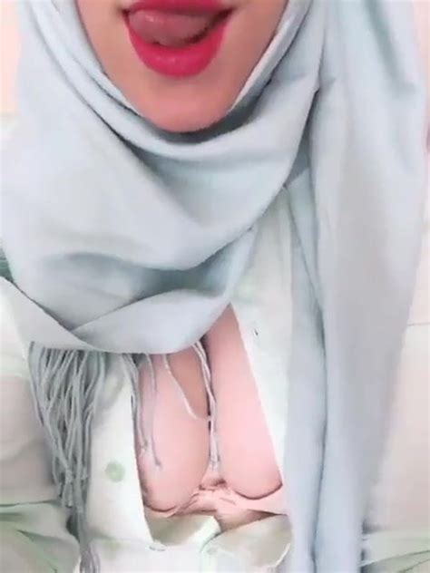 Hijab With Sexy Lips Free Redtybe Porn Video C Xhamster