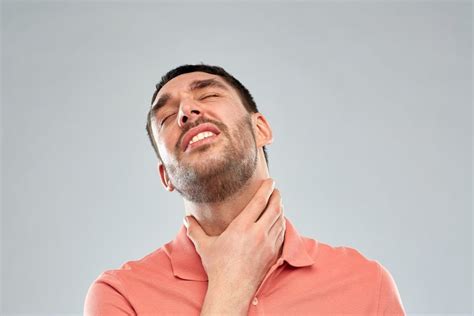 What Are The Symptoms Of Salivary Gland Infection And How To Treat It