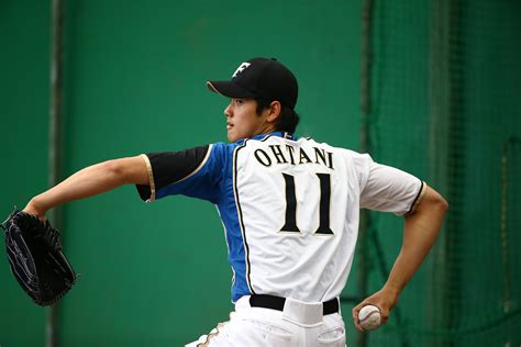 Ohtani - What Pros Wear: : Shohei Ohtani's Asics Maple Bat : Check out ...
