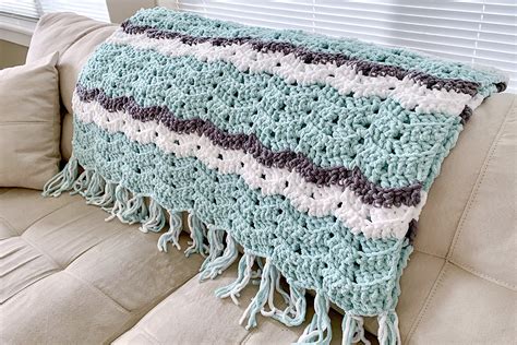 25 Free Crochet Afghan Patterns Dabbles And Babbles