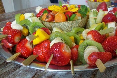 Snacks for adults give you the energy to go about your daily business. 10 Ideas for Kid's Birthday Party Snacks - Froddo