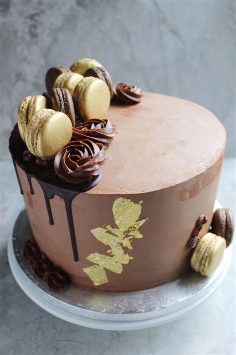 A Chocolate Lovers Dream Chocolate Fudge Cake With Chocolate Ganache