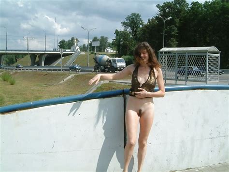 Trimmed Girl Takes A Bottomless Walk In Public Photo 21 31 X3vid Com