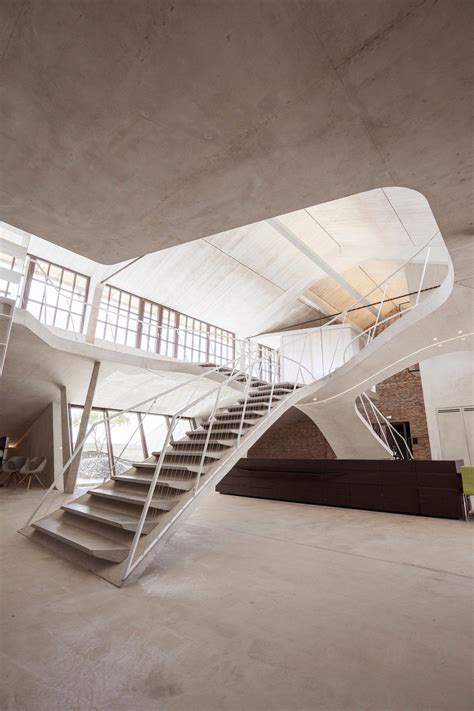 Loft Panzerhalle In Salzburg Austria By Smartvoll Architects