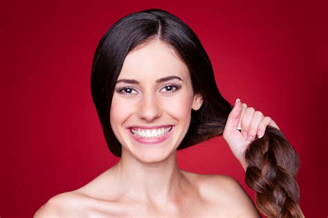 Get Strong Hair With These Easy To Follow Tips
