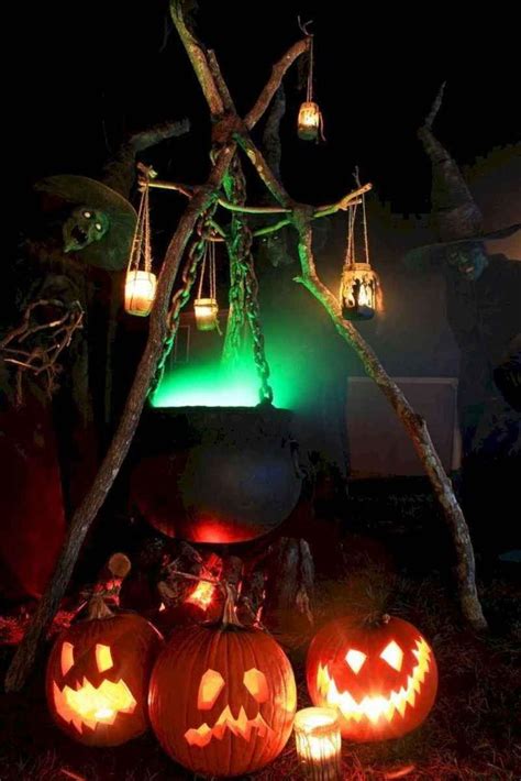 63 Creative Diy Halloween Outdoor Decorations Ideas For 2019 Backyard