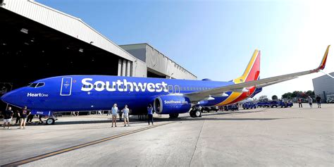 Southwest Airlines puts employees first - Business Insider